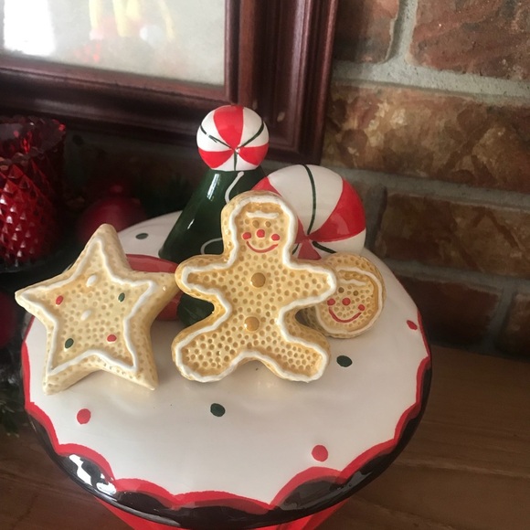 Rare Vintage Gingerbread Man Cupcake Cookie Jar - Picture 4 of 12